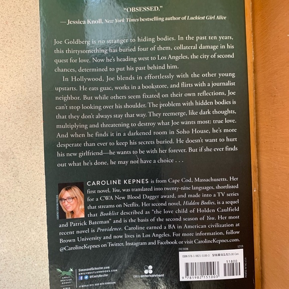 NETFLIX  YOU - Picture 3 of 4